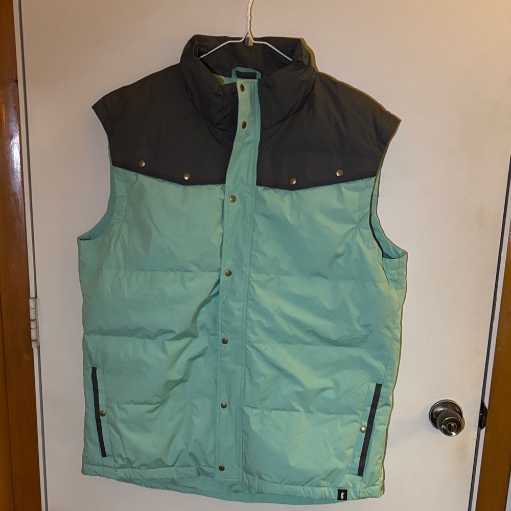 Cotopaxi Men's Green and Dark Gray Vest
